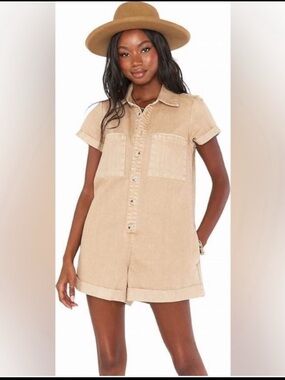 Show Me Your Mumu Utility Romper Tan Cotton Safari Short Sleeve Button Front L